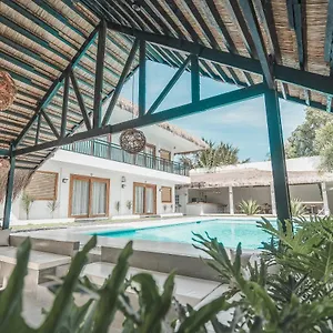 Ultra Mint Dive Station touristique